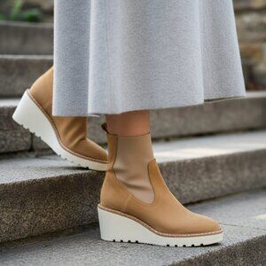 New CECELIA NEW YORK Suede Chelsea Casual Wedge Booties Women Taupe size 7.5